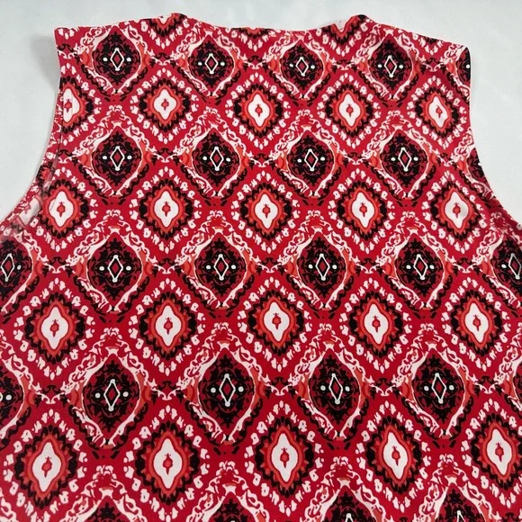 Dana Buchman Red and Black Geometric Sleeveless Blouse - Picture 5 of 6